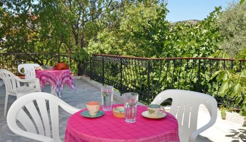 Double or Twin Room with Terrace
