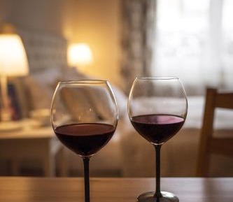 Apartment with Garden View