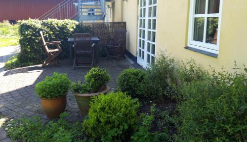 One-Bedroom Apartment + Extra bed in the living room