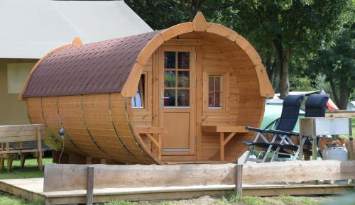 Bungalow - Water Front 