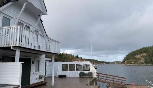 Four-Bedroom Holiday Home
