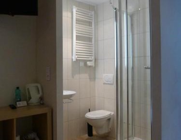 Single Room with Shower
