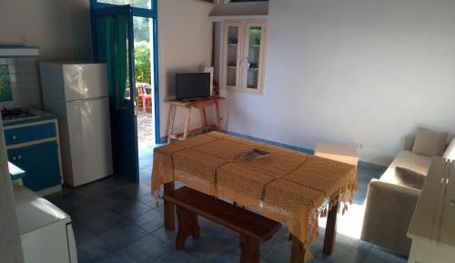 One-Bedroom Bungalow