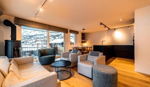Three-Bedroom Apartment