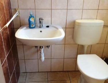 One-Bedroom Apartment (4 Adults)