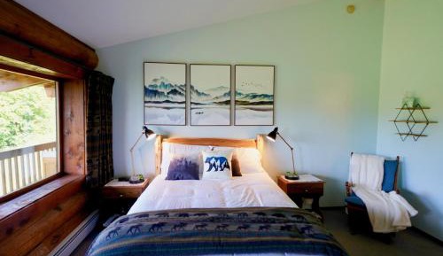 Queen Room with Spa Bath