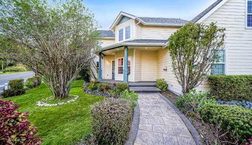 Four bedroom holiday home 