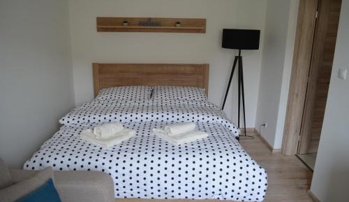 Apartment with Mountain View