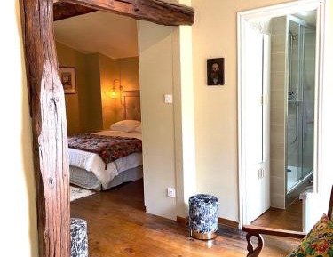 Suite with Garden View