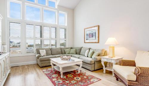 Four bedroom holiday home 