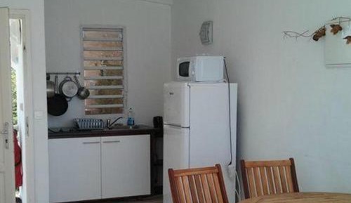 Superior One-Bedroom Apartment