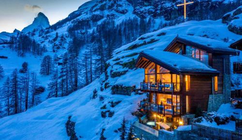 Superior Chalet