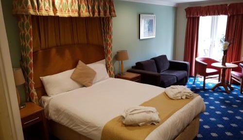 Queen Room with Balcony