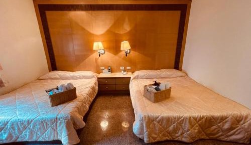 Classic Quadruple Room