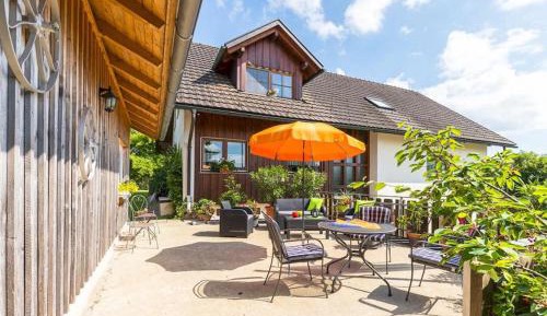 Superior One-Bedroom Apartment