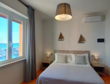 Double Room with Lake View