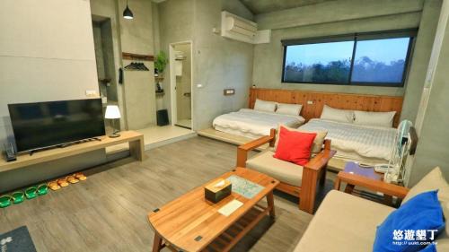 Quadruple Room with Terrace