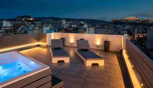 Suite with Hot Tub