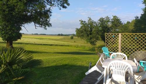 Deluxe Double or Twin Room with Garden View
