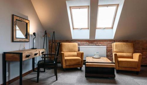 Deluxe Double or Twin Room