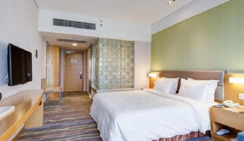 Standard King Room with Extra Floor Space