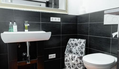 Double Room with Shared Balcony