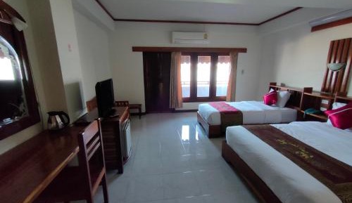 Superior Queen Room