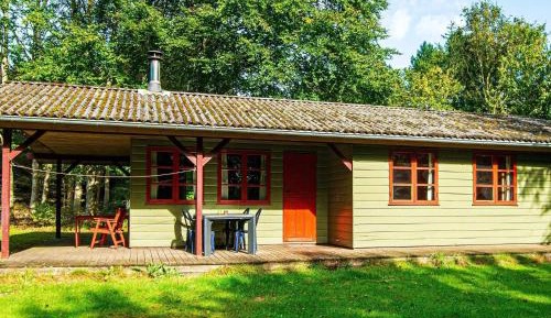 Three-Bedroom Vacation Home 