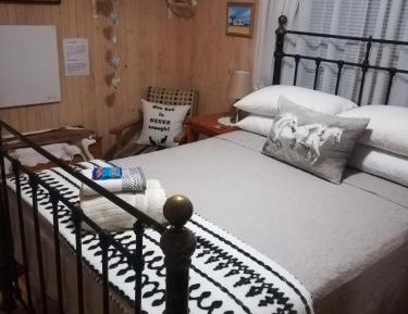 Deluxe Double Room with Bath