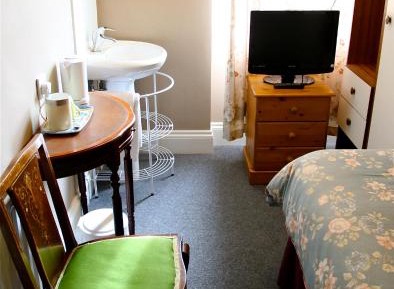 Standard Single Room with Shared Bathroom