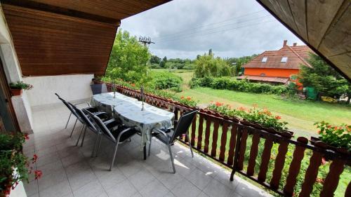 Apartment with Balcony