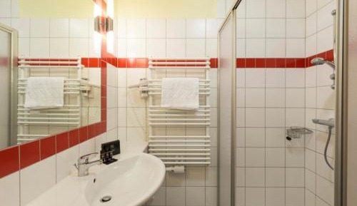 One bedroom apartment (2 Adults + 2 Children)