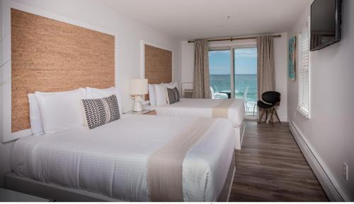 Double Room with Balcony - Main Building 3