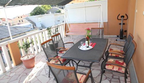 Apartment with Balcony