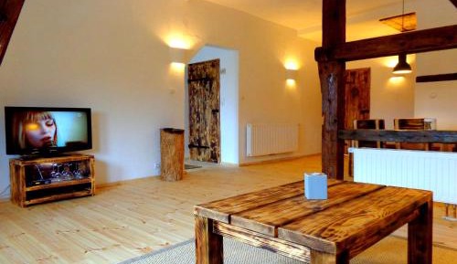 Apartment with Balcony