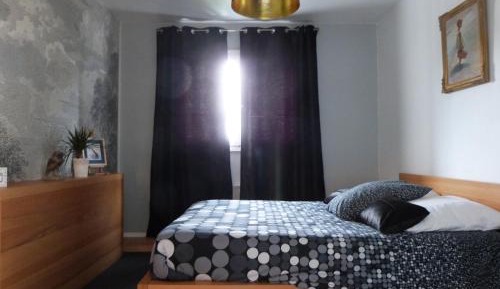 Deluxe Double Room with Shower