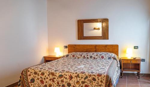 Double or Twin Room with Private Bathroom