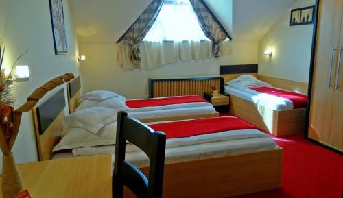 Triple Room with Bathroom