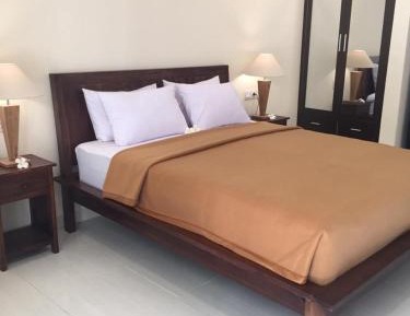 Double or Twin Room with Private Bathroom