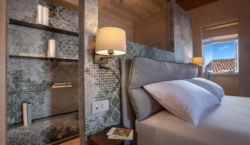 Junior Suite with Balcony