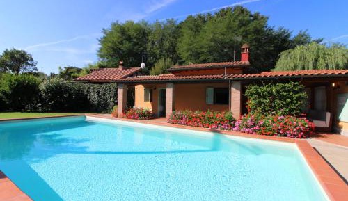 One-Bedroom Villa