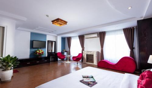 Suite with River View