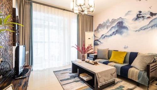 Apartment with Balcony