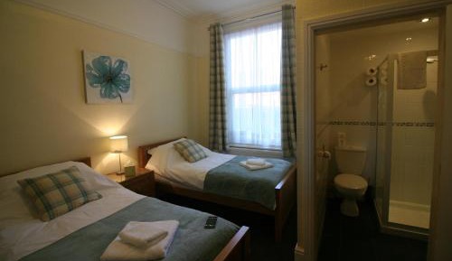 Twin Room - Ground Floor