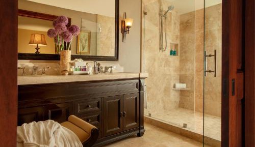 Premier Suite