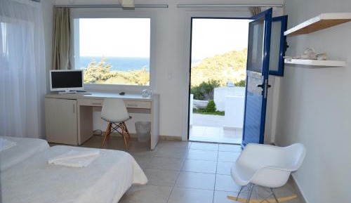 Studio with Terrace
