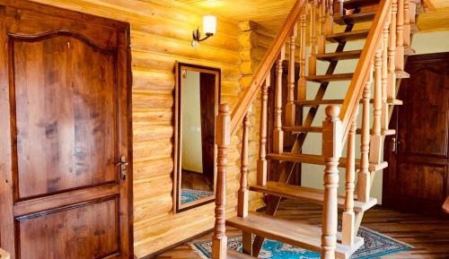 Standard Twin Room with Shared Bathroom