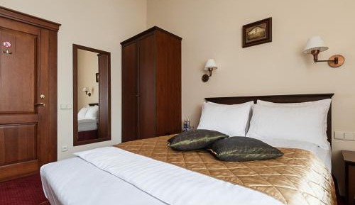 Classic Single Room