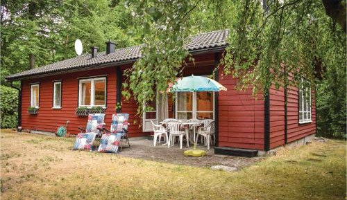 Three-Bedroom Holiday Home 