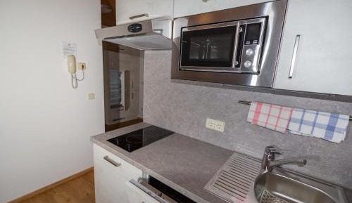 Apartment with Lake View